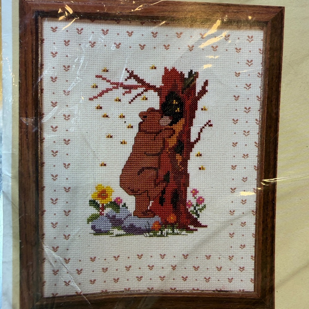 The Creative Circle Honey Bear Breakfast Counted Cross Stitch Kit 1651‎ VTG New